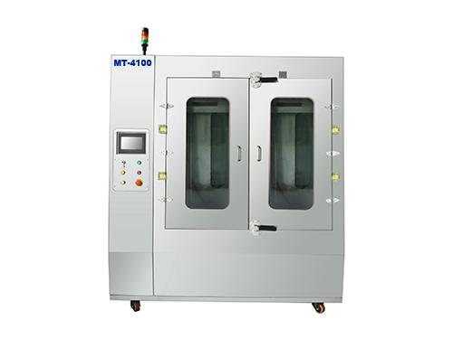기계 MT-4100을 개발하는 자동제진기